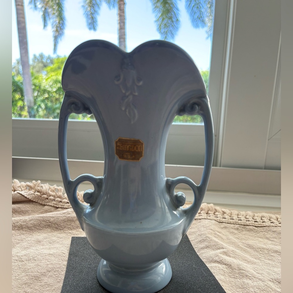 Vintage Abingdon vase, blue, made in U.S.A.